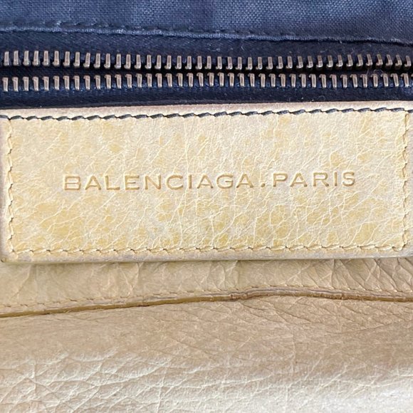 BALENCIAGA Motocross Hobo - Picture 3 of 7